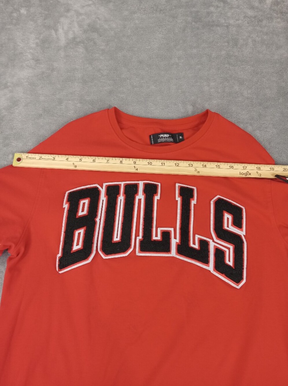 PRO STANDARD Men's Chicago Bulls Red Graphic Tee Size XL - Picture 7 of 13